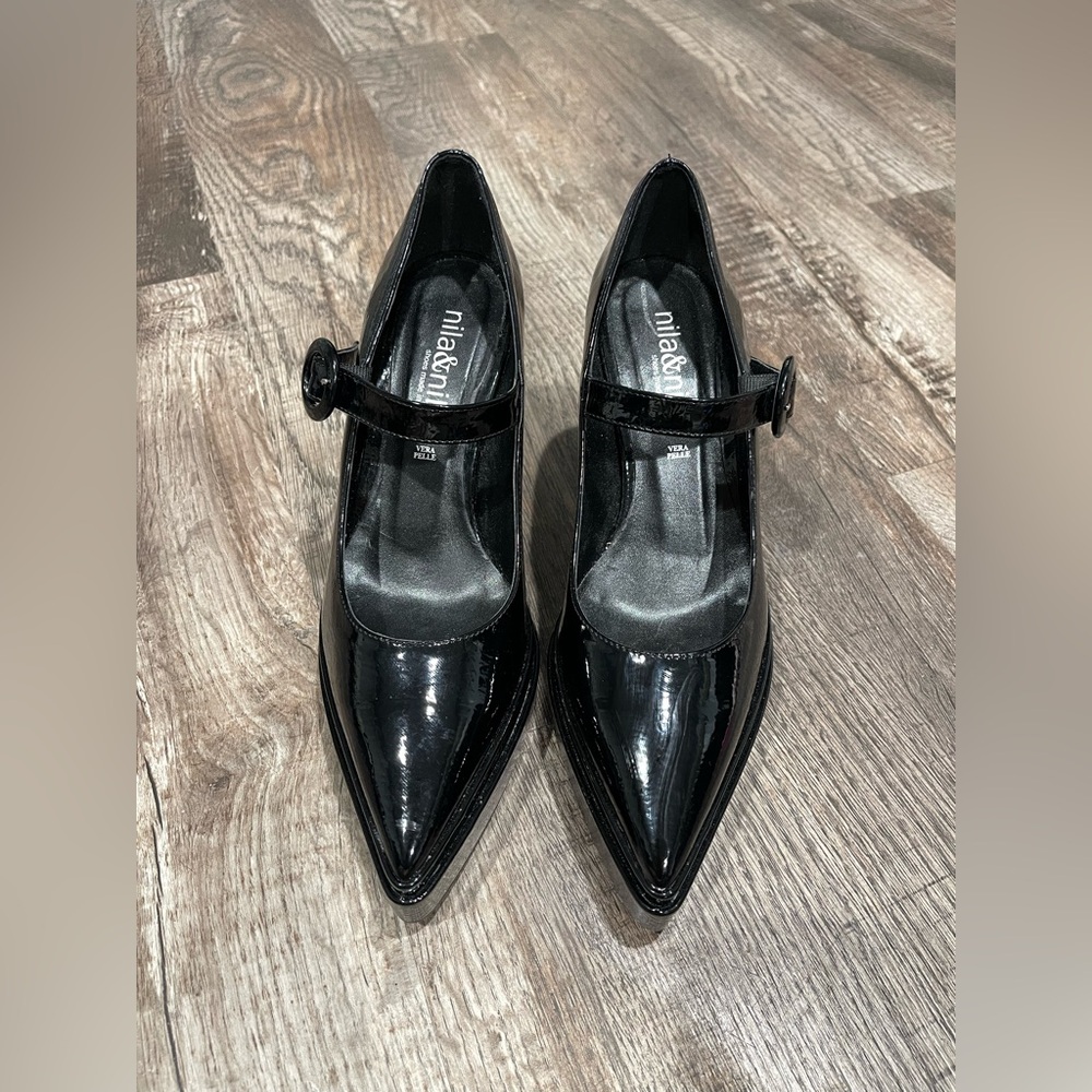 Nina Patent‎ Black Pointed Heels